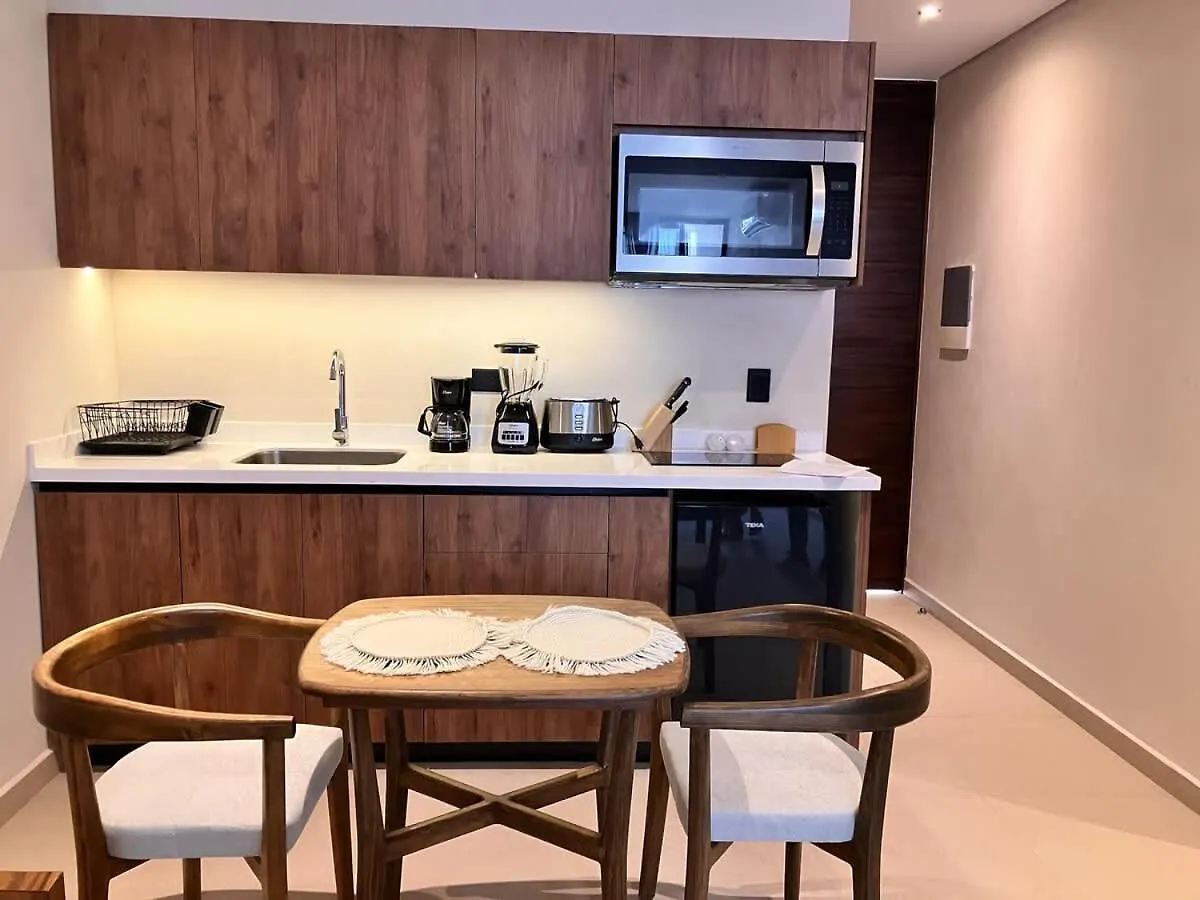 Apartament Near Beach Master Suite Private Pool Gym Laundry Free Parking For Couples Plus 2 Kids At Xibalbadk Tulum